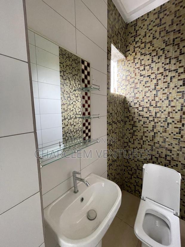 Newly Built Office Space for Rent at Third-Gate · Photo 7