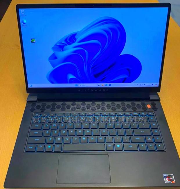 Laptop Dell Alienware M15 R6 16GB AMD Ryzen 9 SSD 512GB · Photo 4