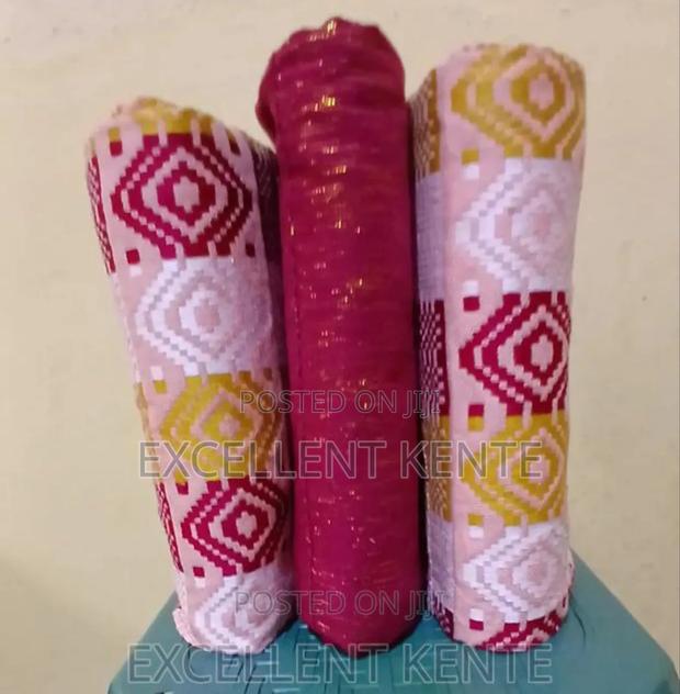 Handwoven Kente · Photo 1