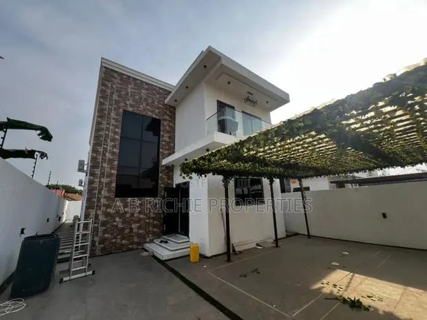 Furnished 4bdrm House in Ab Richie Properties, Baatsona Total for sale · Photo 1