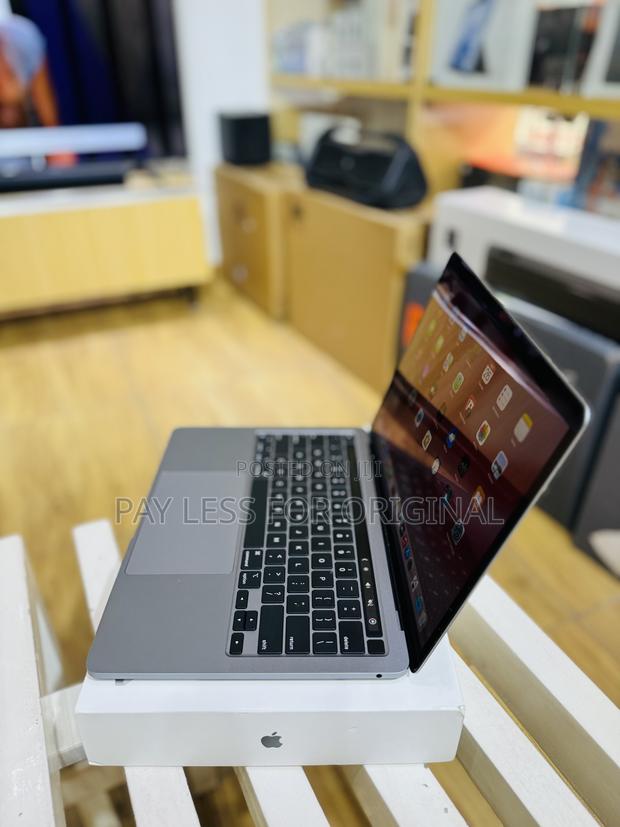 Laptop Apple MacBook Pro M1 8GB Apple M1 SSD 256GB · Photo 4