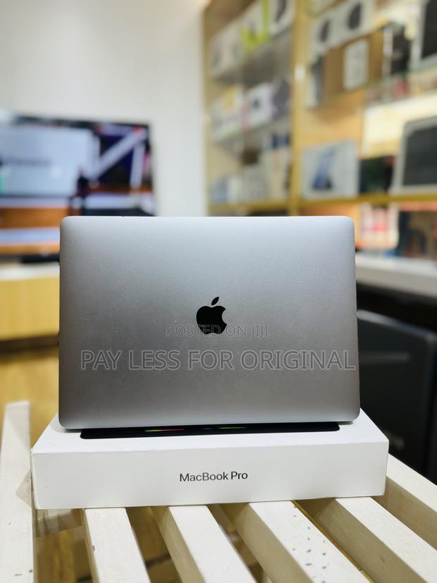 Laptop Apple MacBook Pro M1 8GB Apple M1 SSD 256GB · Photo 1