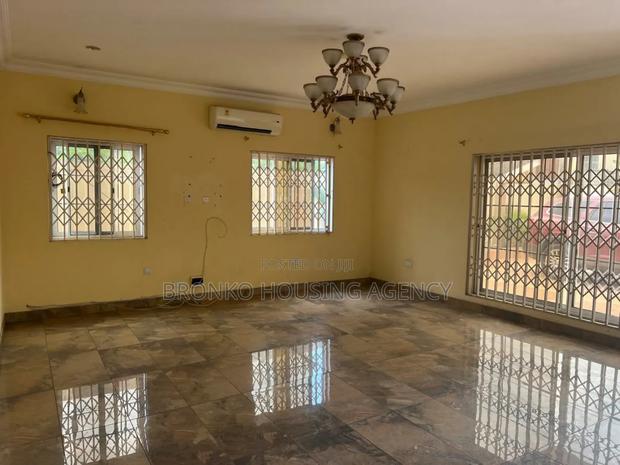3bdrm Apartment in East Legon for rent · Photo 3