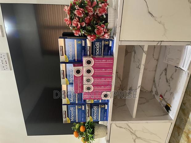 Approved Minoxidil Derma Roller for Treatment of Hair · Photo 1