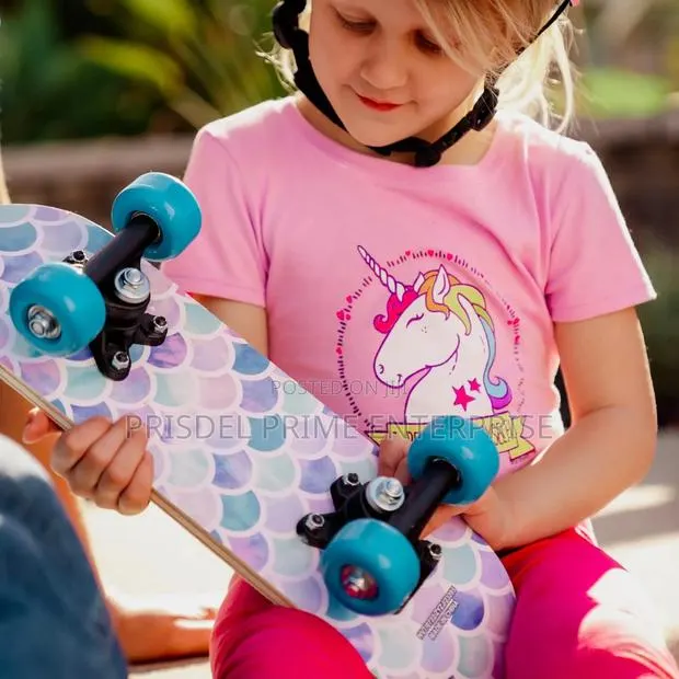 Kids Skateboard · Photo 1