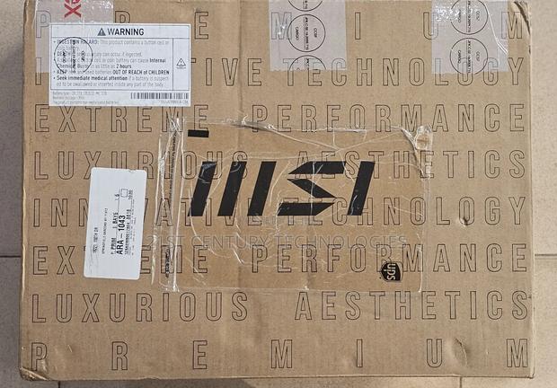 New Laptop MSI 32GB Intel SSD 1T · Photo 3