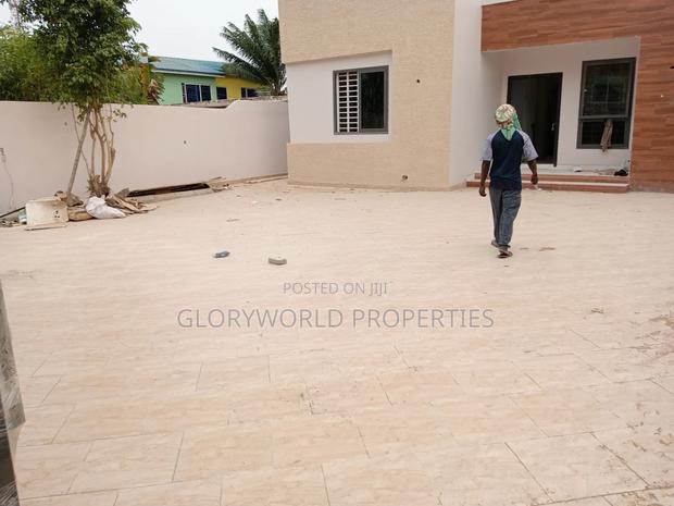 4bdrm House in Spintex for sale · Photo 5
