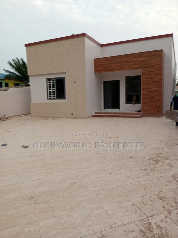 4bdrm House in Spintex for sale · Photo 2