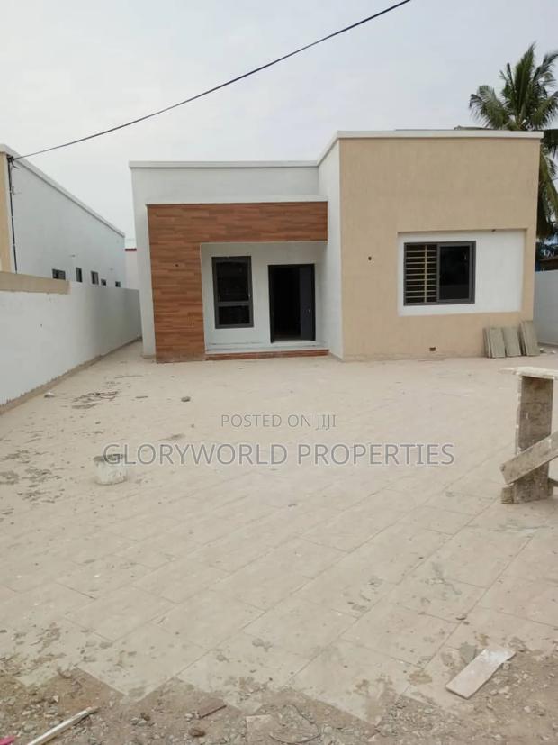 3bdrm House in Spintex for sale · Photo 2