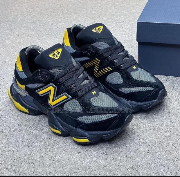 New Balance 9060 · Photo 2