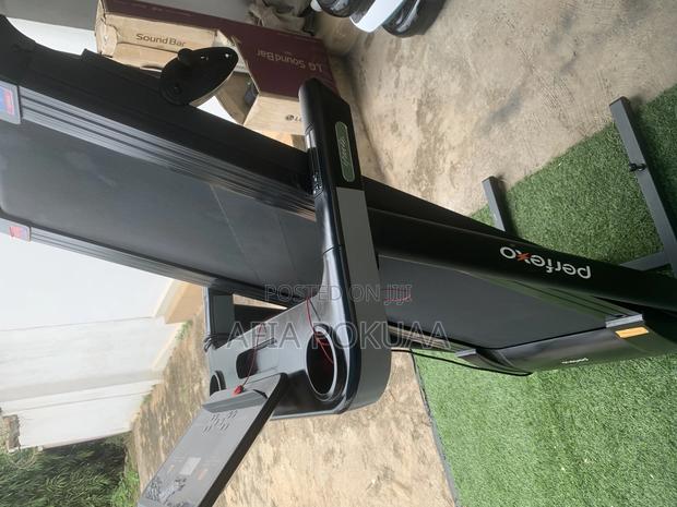 Treadmill Machine · Photo 5