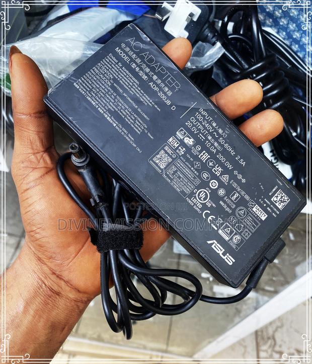 Original ASUS 20v~10A 200w AC Adapter for Asus Zen Book. · Photo 3