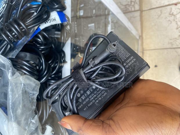 Original ASUS 20v~10A 200w AC Adapter for Asus Zen Book. · Photo 5