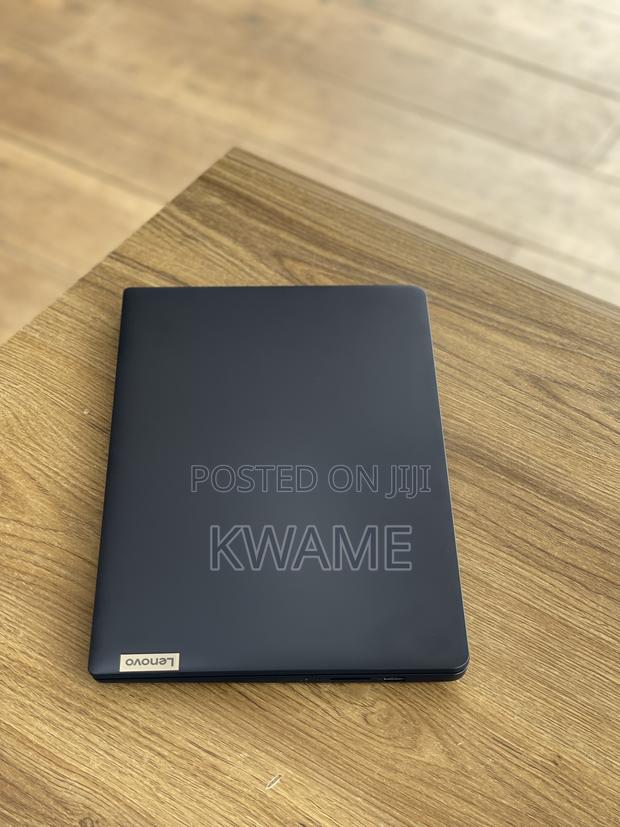 New Laptop Lenovo IdeaPad 1 4GB Intel SSD 256GB · Photo 1