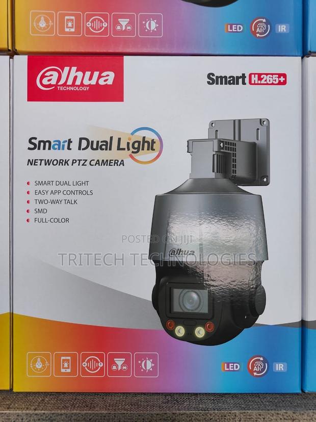Dahua 4mp 5x Zoom Speaker Mic Ip Network PTZ Colorvu Camera · Photo 1