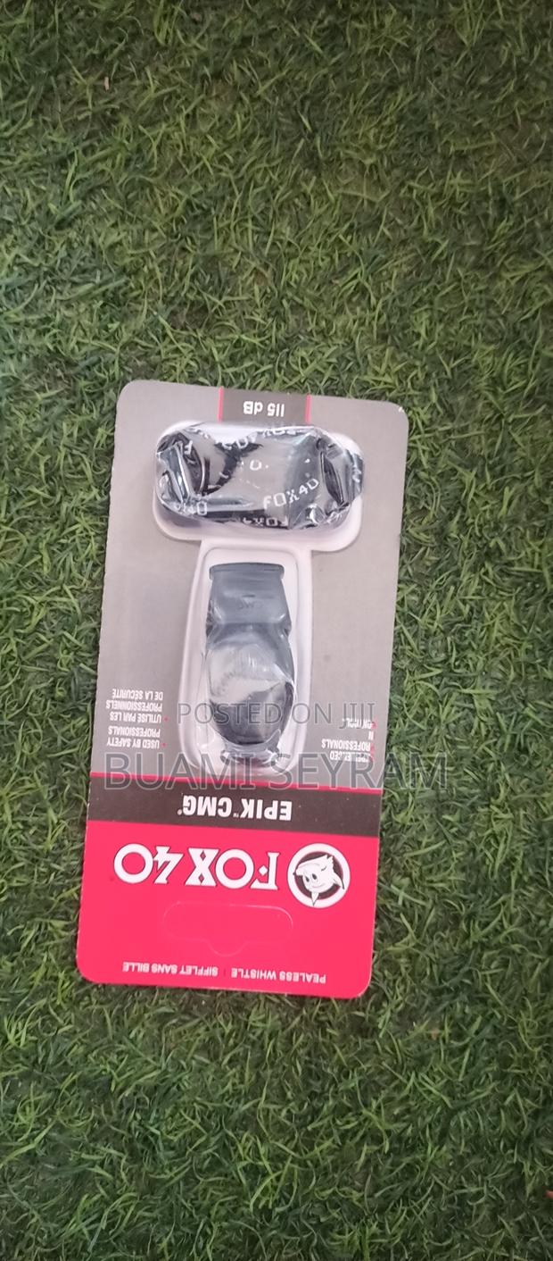 Whistle Fox 40 · Photo 4