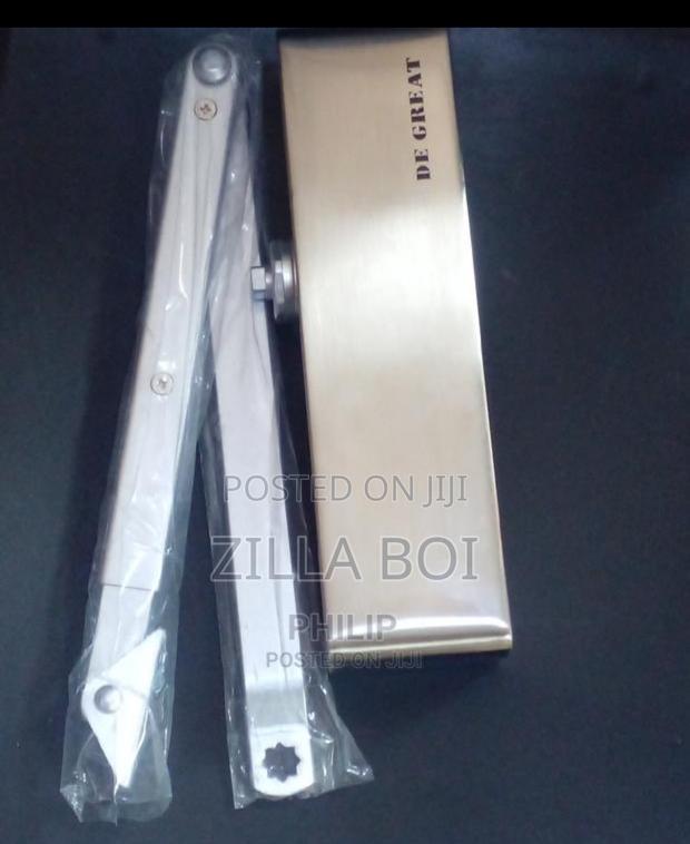 Door Closer Concealed Door Closer · Photo 2