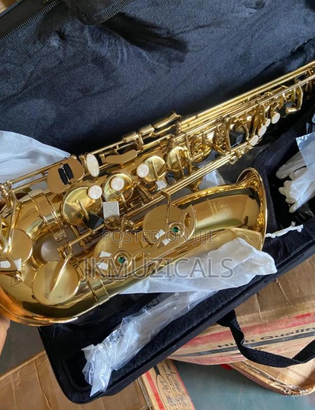 Yamaha_ Alto Saxophone / Sax · Photo 3