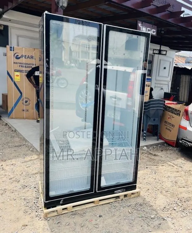 Check Out Classic Pearl PVC-801-27AA Beverage Cooler(Glass Door) · Photo 1