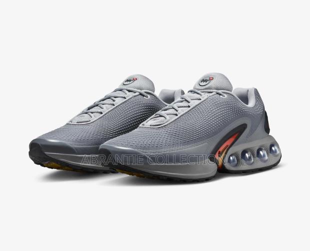 Nike Air Max Dn Sneaker · Photo 2