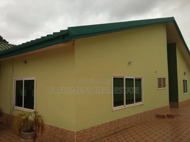 5bdrm House in Fredimens Real, Kumasi Metropolitan for sale · Photo 6