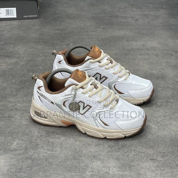 New Balance 530 · Photo 2