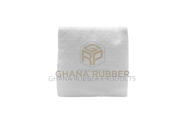 Shine Napkins (15 Packs) · Photo 3
