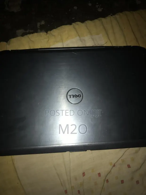 Laptop Dell Latitude E5530 4GB Intel Core i5 HDD 500GB · Photo 1
