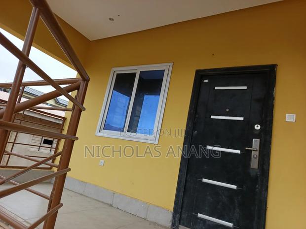 1bdrm Apartment in The Dorns Properties, New Town for rent · Photo 2