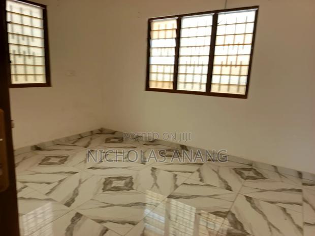 1bdrm Apartment in The Dorns Properties, New Town for rent · Photo 4