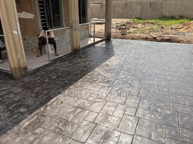 Stamped Concrete Floor Construction #0001 · Photo 8