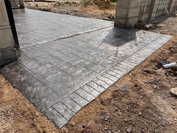 Stamped Concrete Floor Construction #0001 · Photo 2