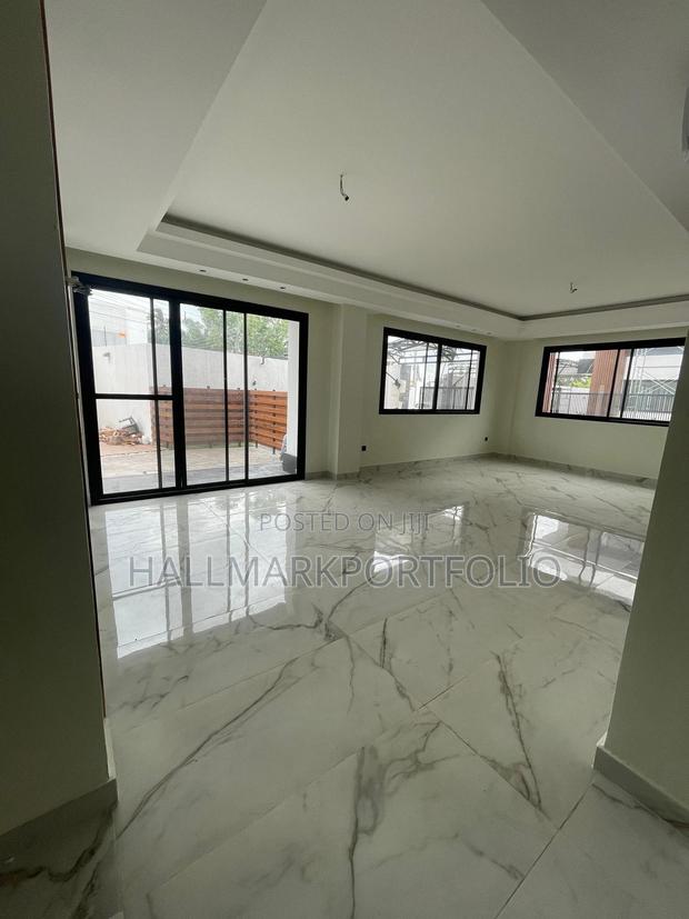 5bdrm Townhouse / Terrace in Cantonments for rent · Photo 5