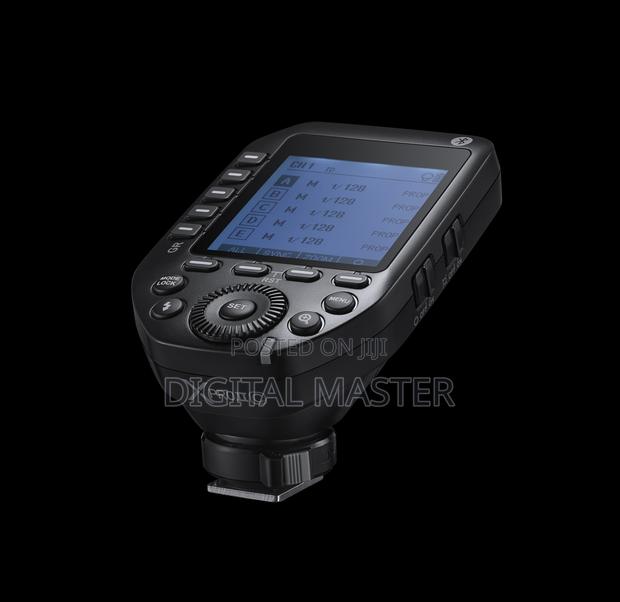 Godox Xpro II C TTL Wireless Flash Trigger for Canon Cameras · Photo 2