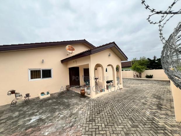 3bdrm House in Manet Court Estate for sale · Photo 3