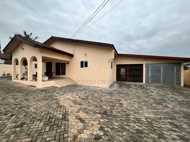 3bdrm House in Manet Court Estate for sale · Photo 1