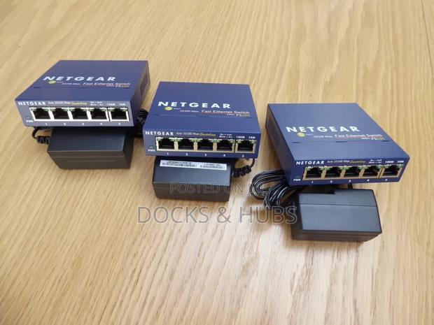 NETGEAR FS105 - 10 / 100 MBPS Fast Ethernet Network Switch · Photo 5