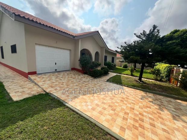 3bdrm House in Regimanuel Golden, Airport Residential Area for rent · Photo 3