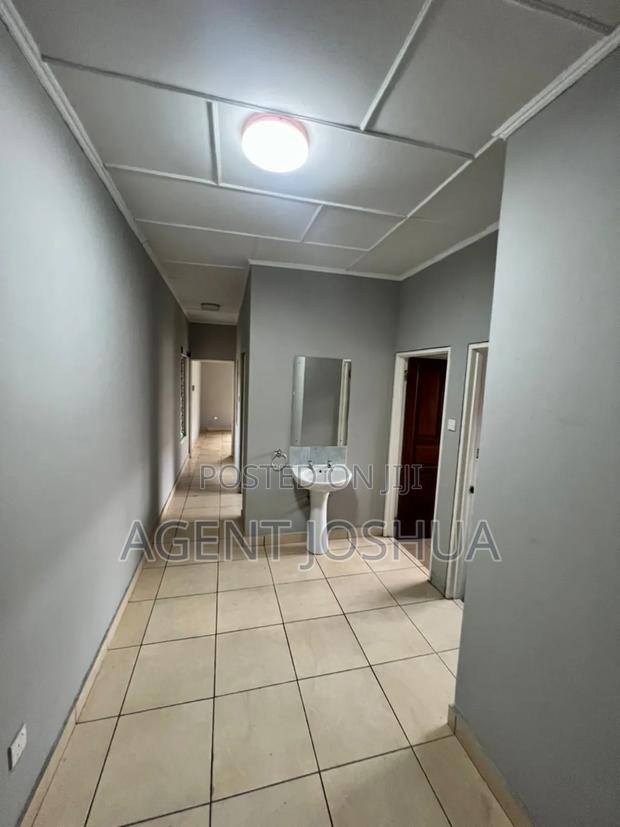 3bdrm House in Regimanuel Golden, Airport Residential Area for rent · Photo 7