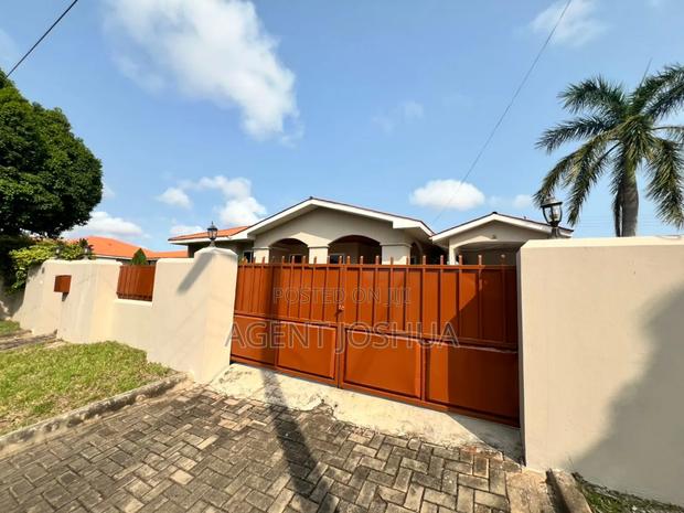 4bdrm House in Regimanuel Golden, Airport Residential Area for rent · Photo 1