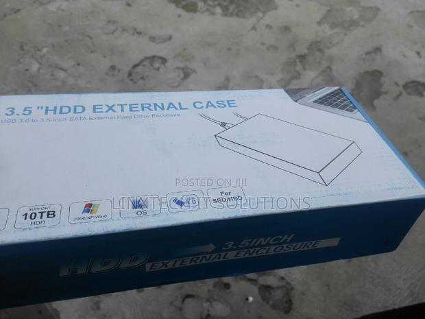 3.5 HDD Desktop External Case · Photo 1