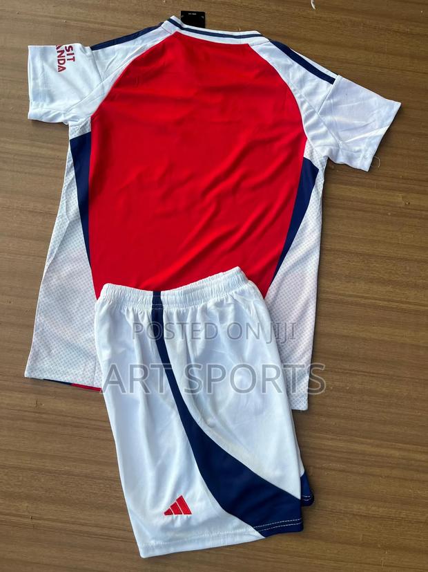 24/25 Arsenal Home Kids Jersey · Photo 2