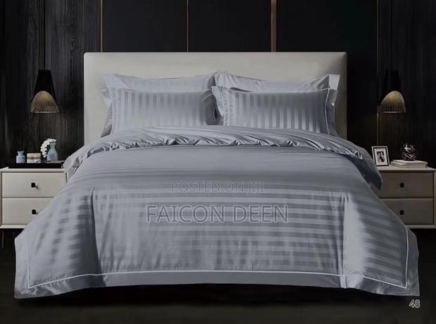 Super Luxury Cotton 2 Bedsheets,4 Pillow Cases for Hotels · Photo 1