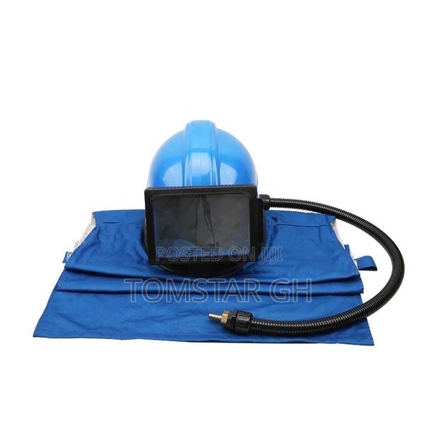 Sand Blasting Helmet With Filter · Photo 1