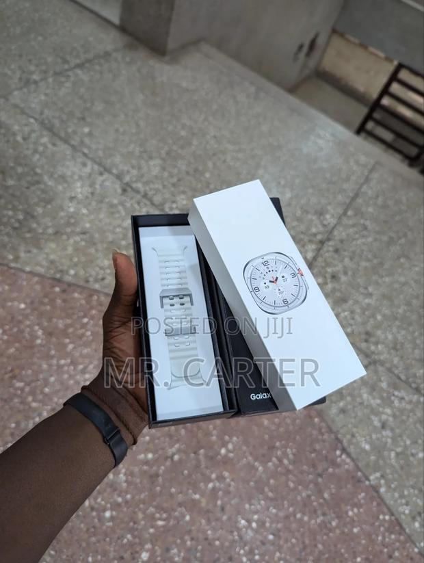 Galaxy Watch Ultra · Photo 5