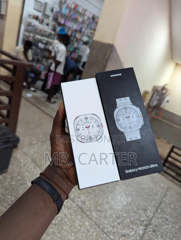 Galaxy Watch Ultra · Photo 1