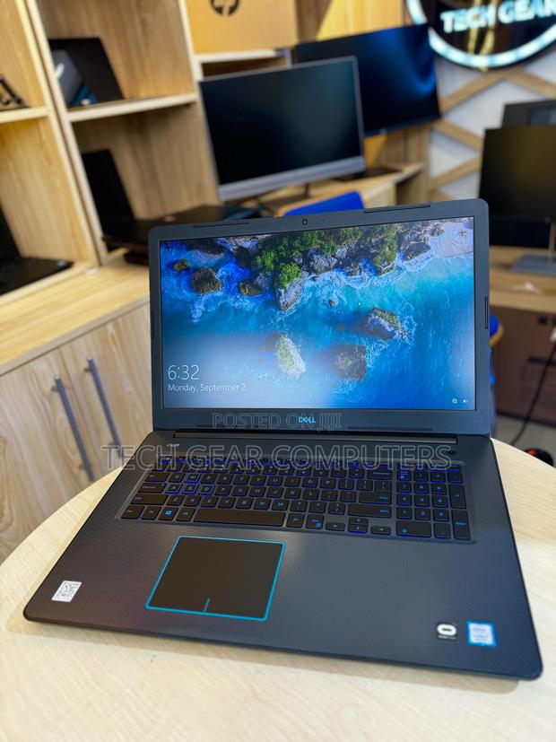 Laptop Dell G3 17 3579 16GB Intel Core i7 SSD 512GB · Photo 1