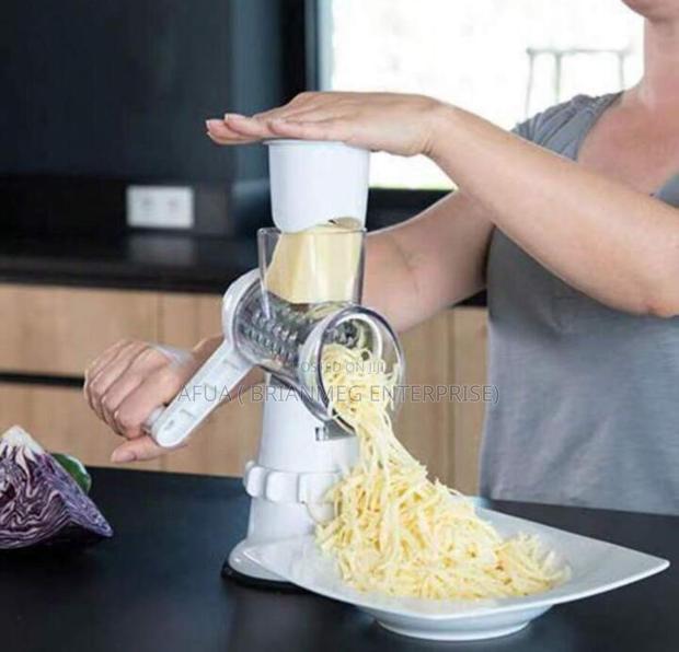 Multifunctional Vegetables Cutter/ Slicer · Photo 2