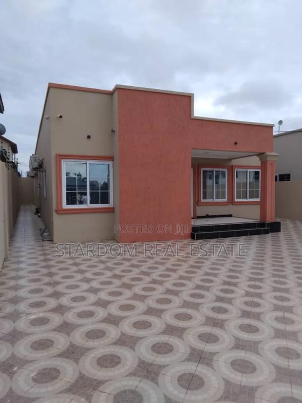 3bdrm Duplex in Spintex for rent · Photo 1
