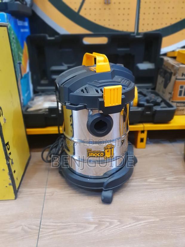 Ingco Vacuum Cleaner 12L · Photo 1